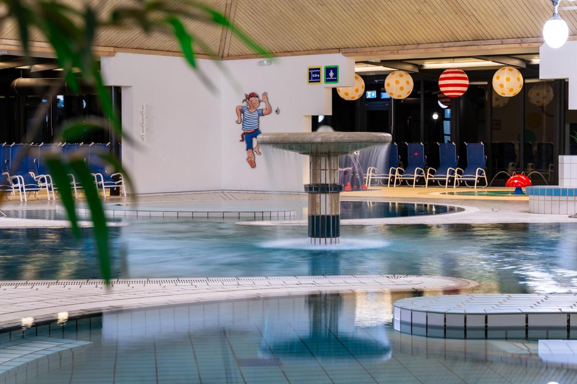 Terme Banovci - Mobilne Hiske Med Brajdami Hotel Luaran gambar